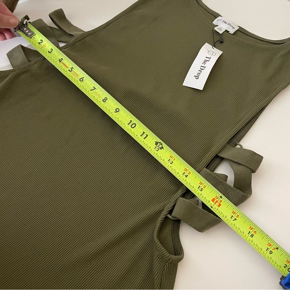 The Drop Ribbed Cutout Bodysuit with side straps - Olive Green - Size XXL - Picture 11 of 13